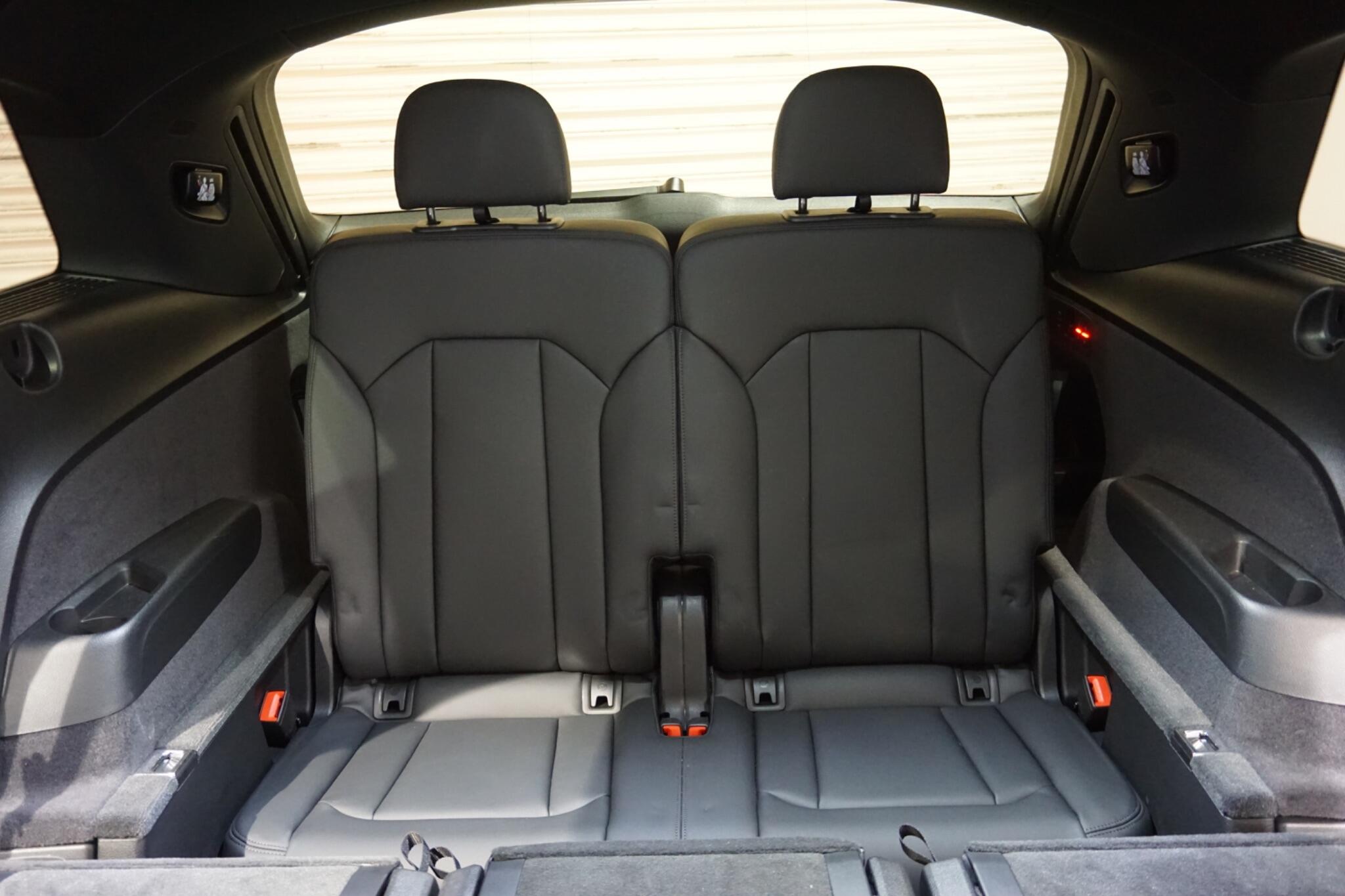 Audi SQ7 4.0 TFSI V8 Black Edition SUV 5dr Petrol Tiptronic quattro Euro 6 (s/s) (507 ps)